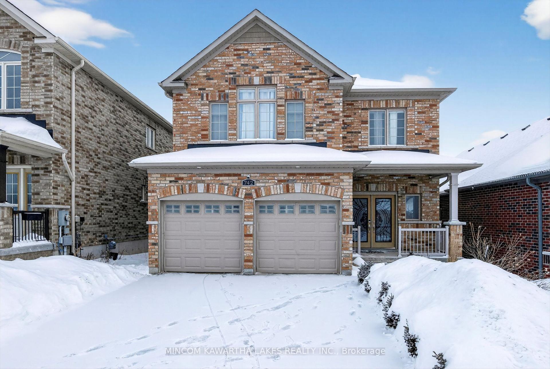 742 Sawmill Road — photo 1