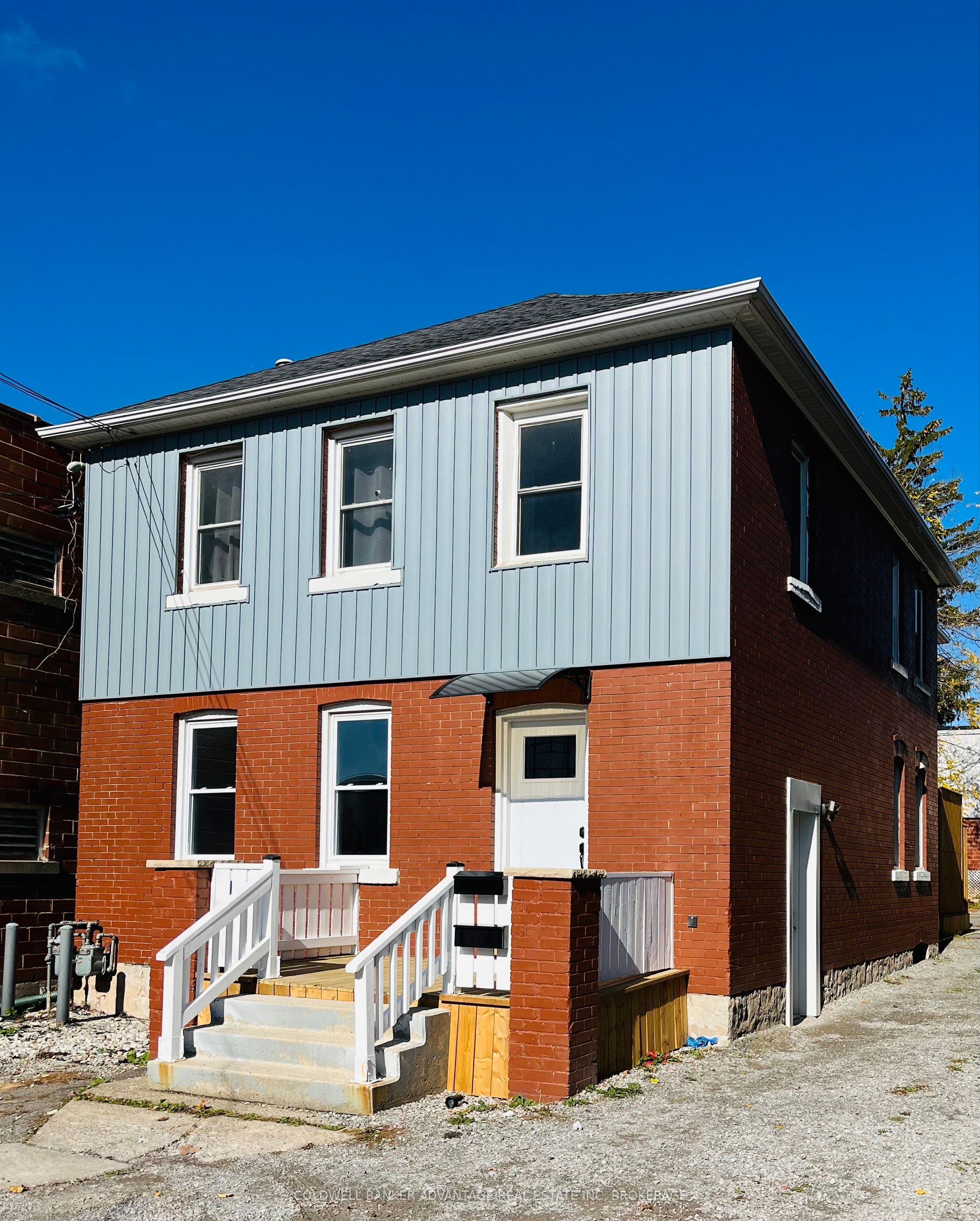 14 Albert Street — photo 1