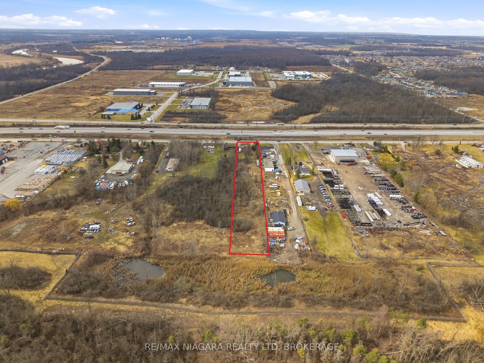 8356 Oakwood Drive — photo 1