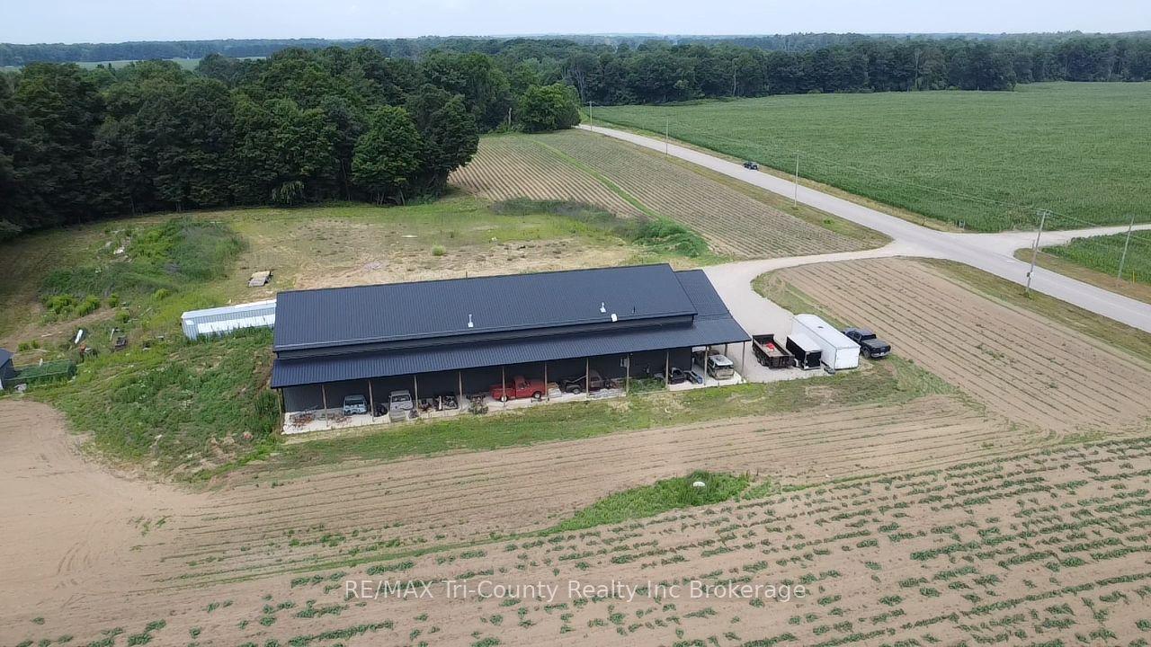 49975 Vienna Line — photo 1