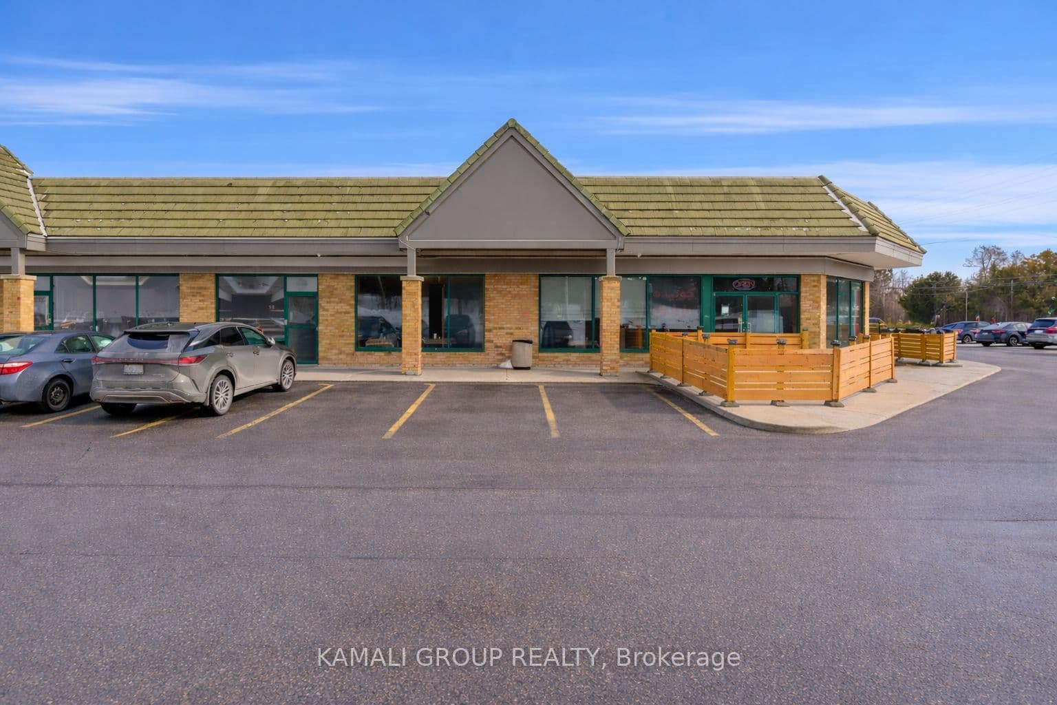 10815 Bathurst Street N 20 #20 — photo 1