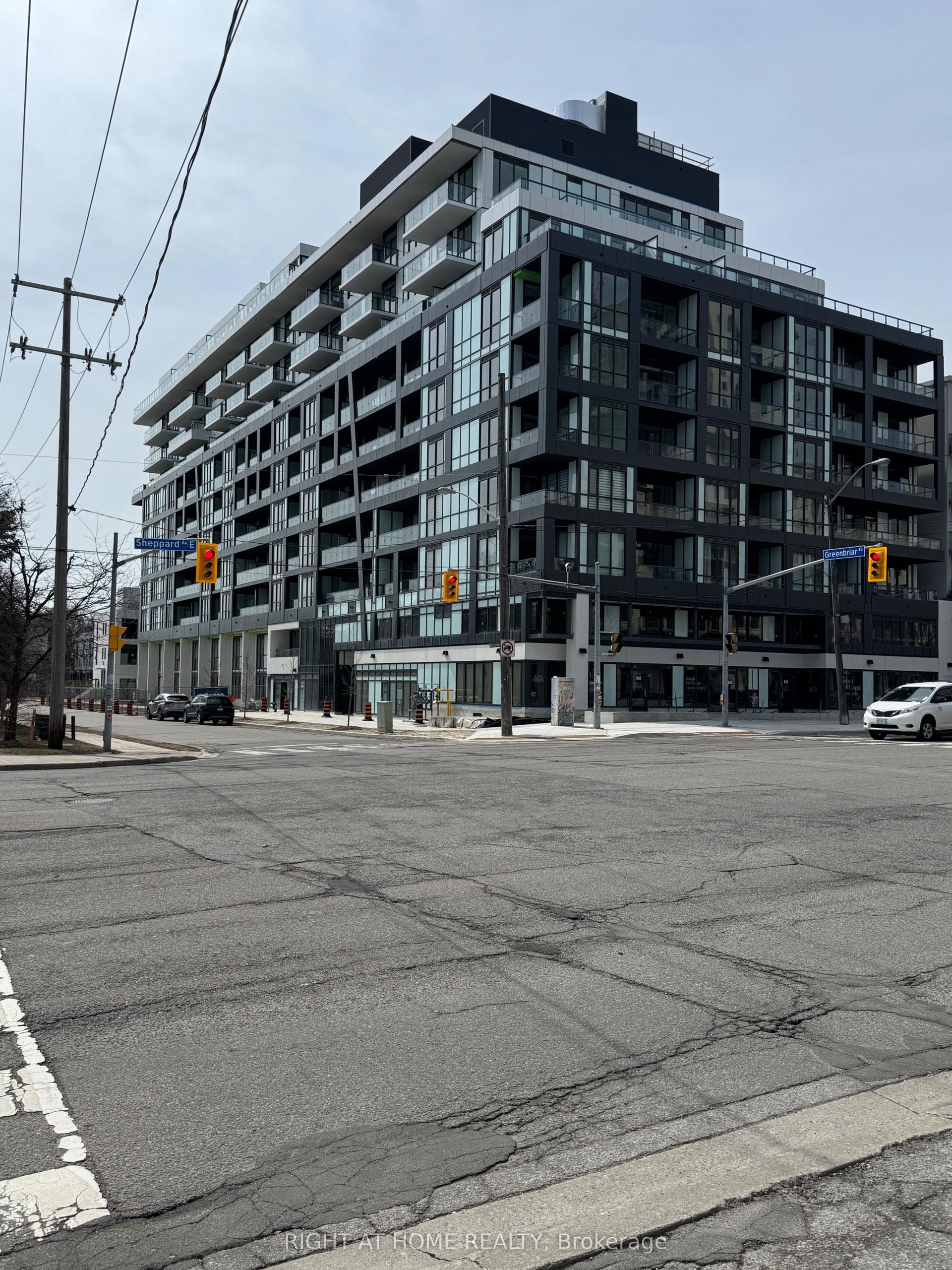 6 Greenbriar Road 514 #514 — photo 1