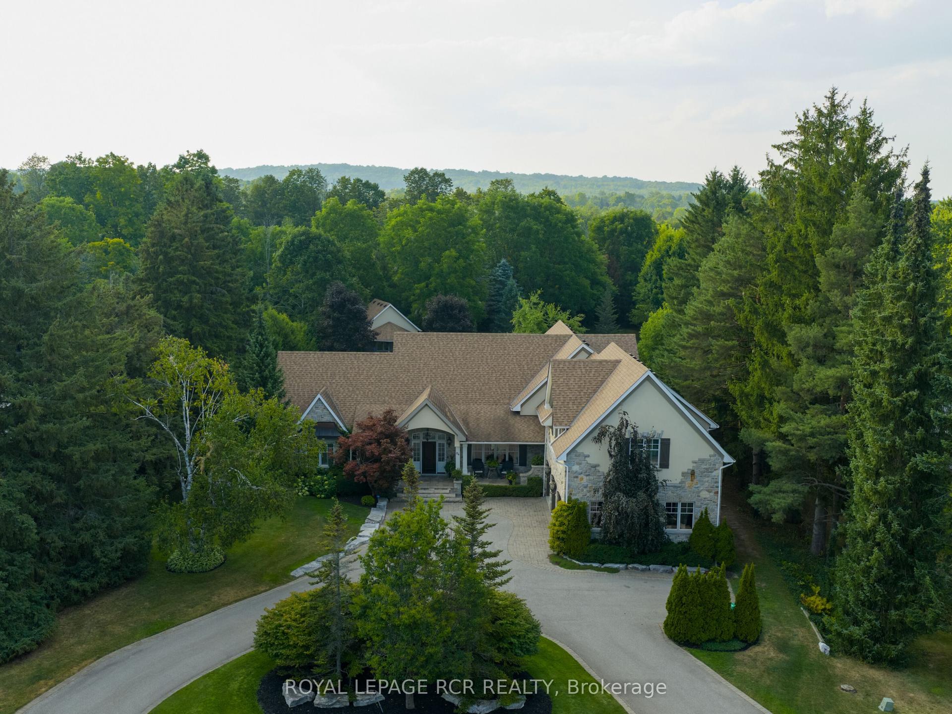 84 Kennedy Road — photo 1