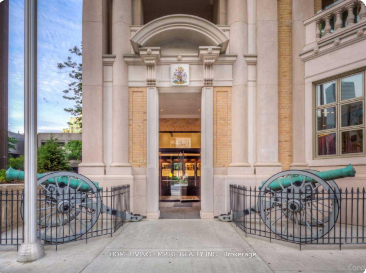 426 University Avenue 2703 #2703 — photo 1