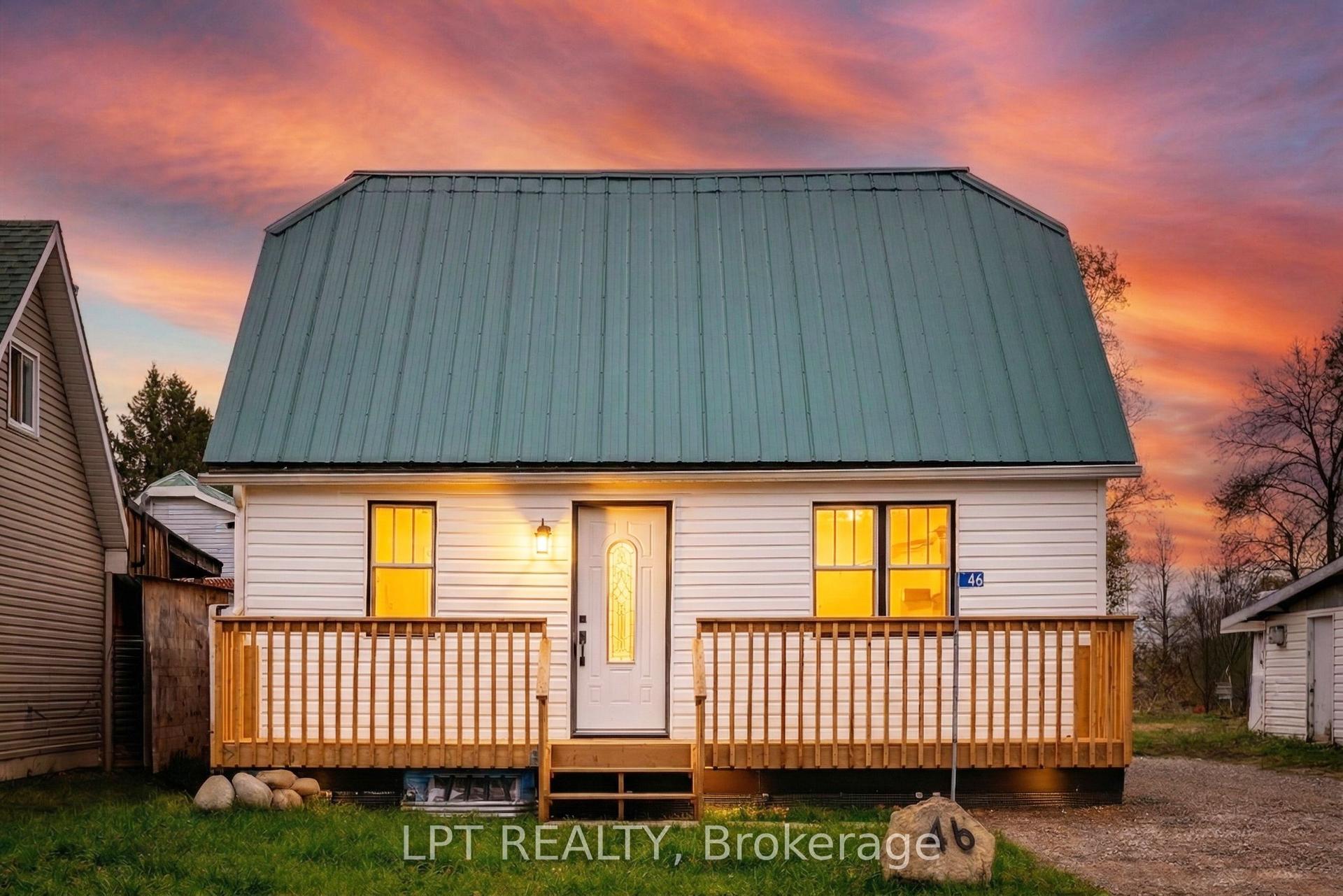 46 Young Street — photo 1