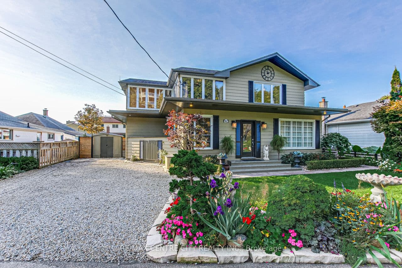 174 Harrison Place — photo 1