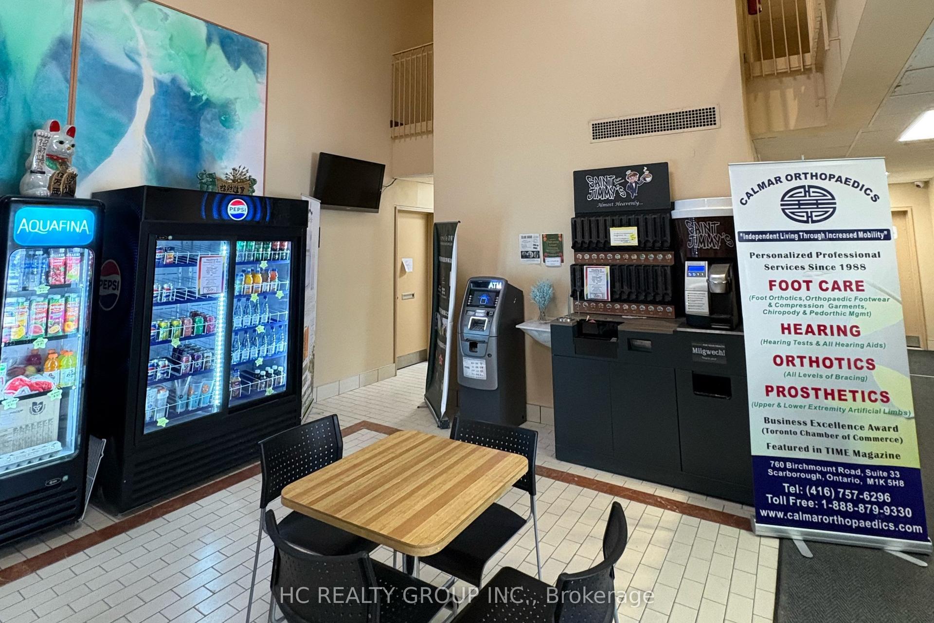 3000 Lawrence Avenue 107 #107 — photo 1