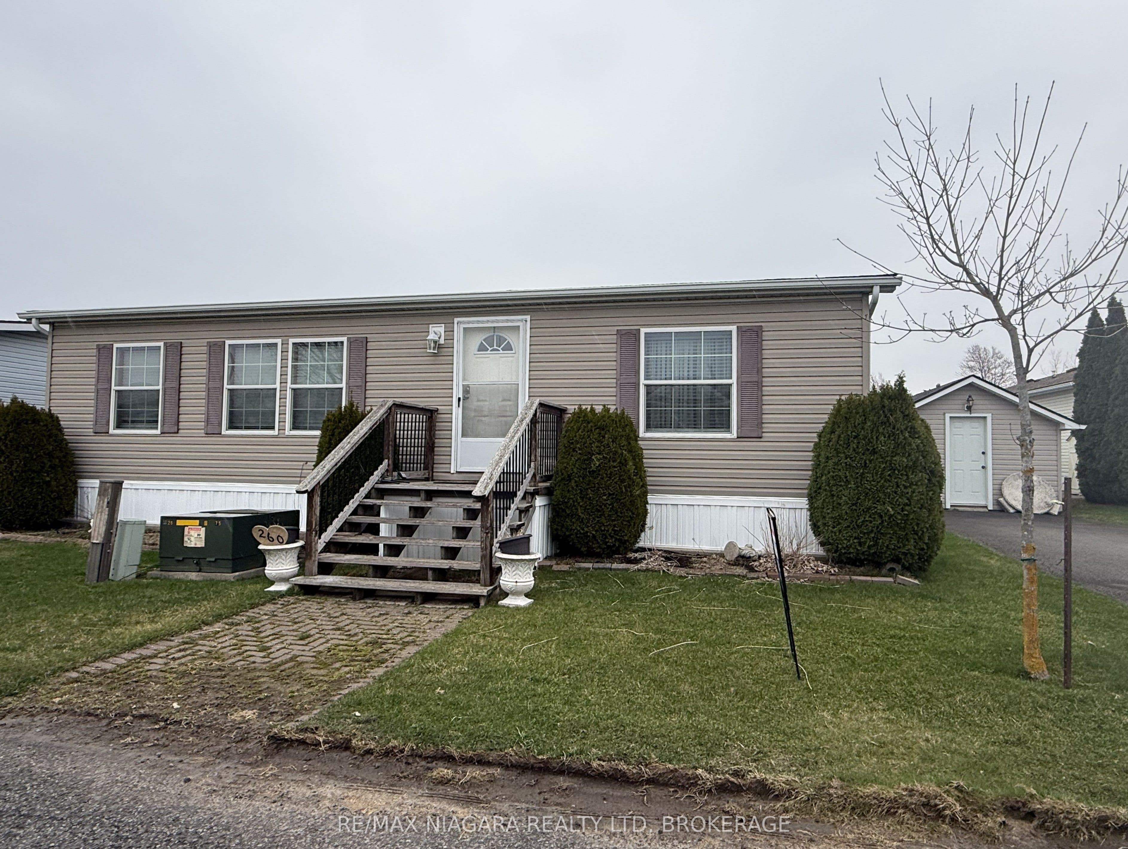 3033 Townline Road 260 #260 — photo 1