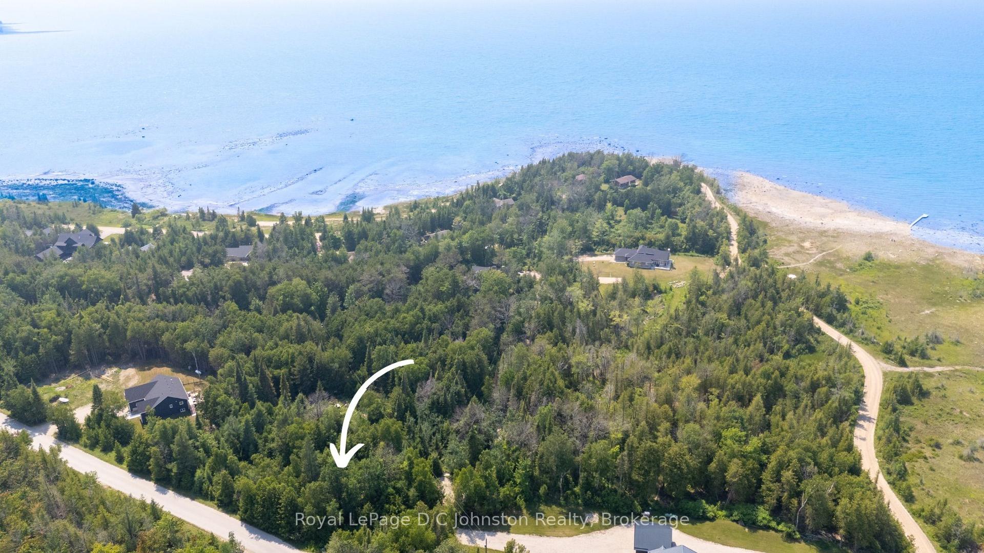 89 Sprucedale Drive — photo 1