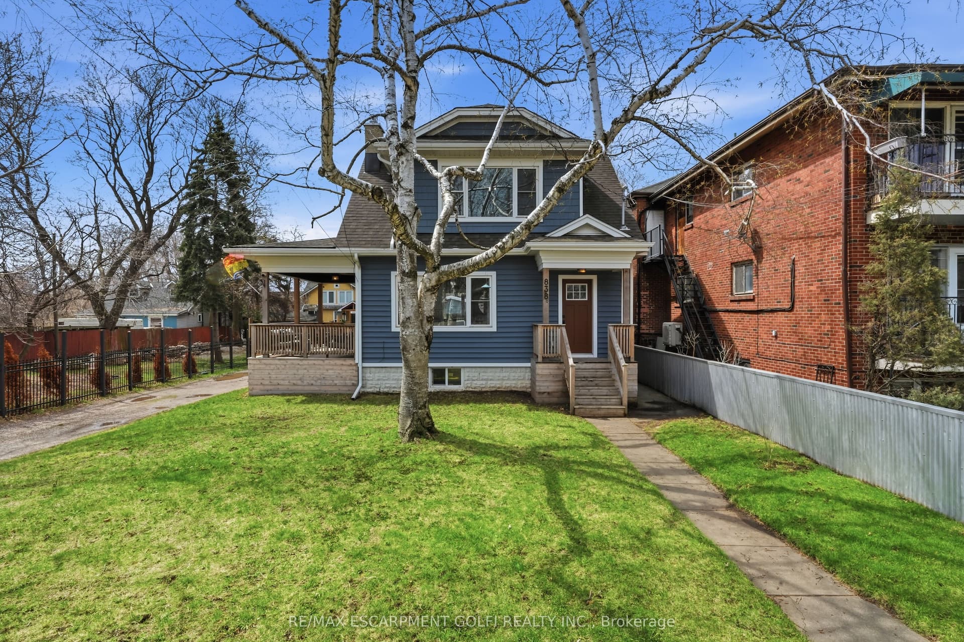 838 BEACH Boulevard — photo 1