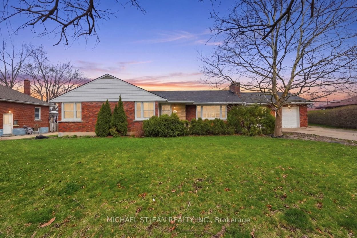 66 Richmond Street — photo 1