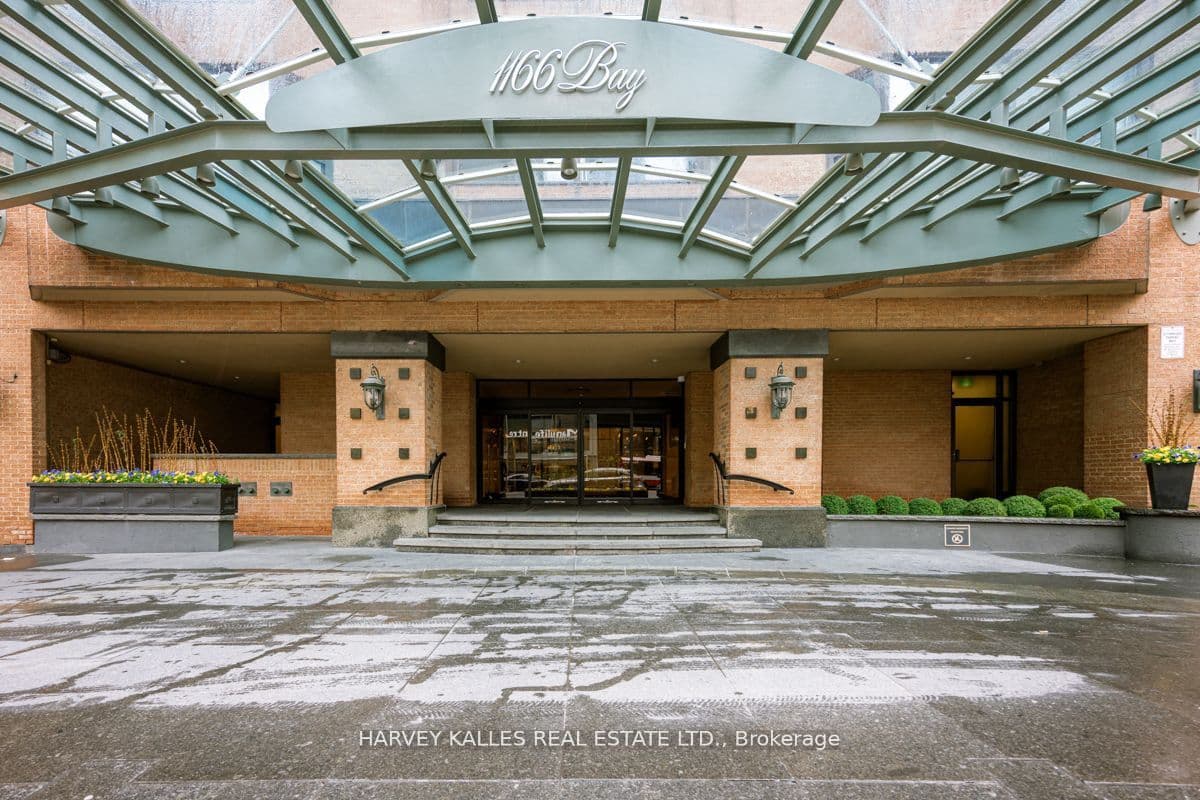 1166 Bay Street 2103 #2103 — photo 1