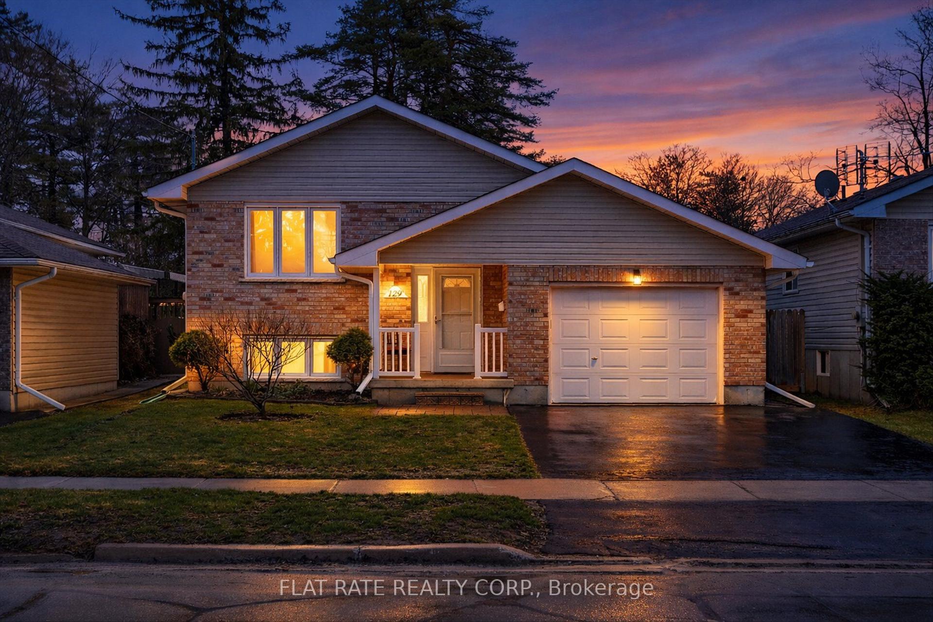 129 Dumble Avenue — photo 1