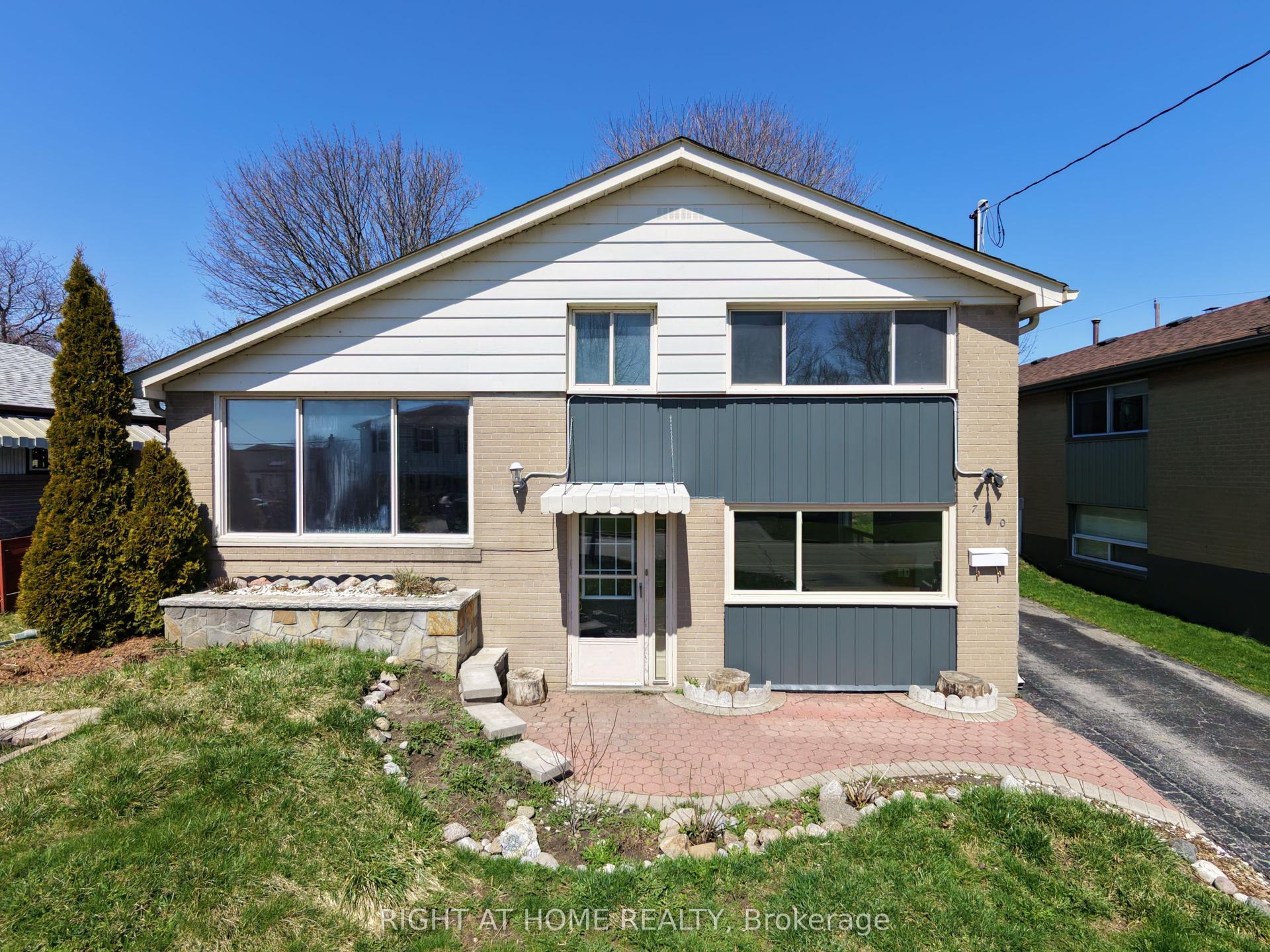 740 Stone Street — photo 1