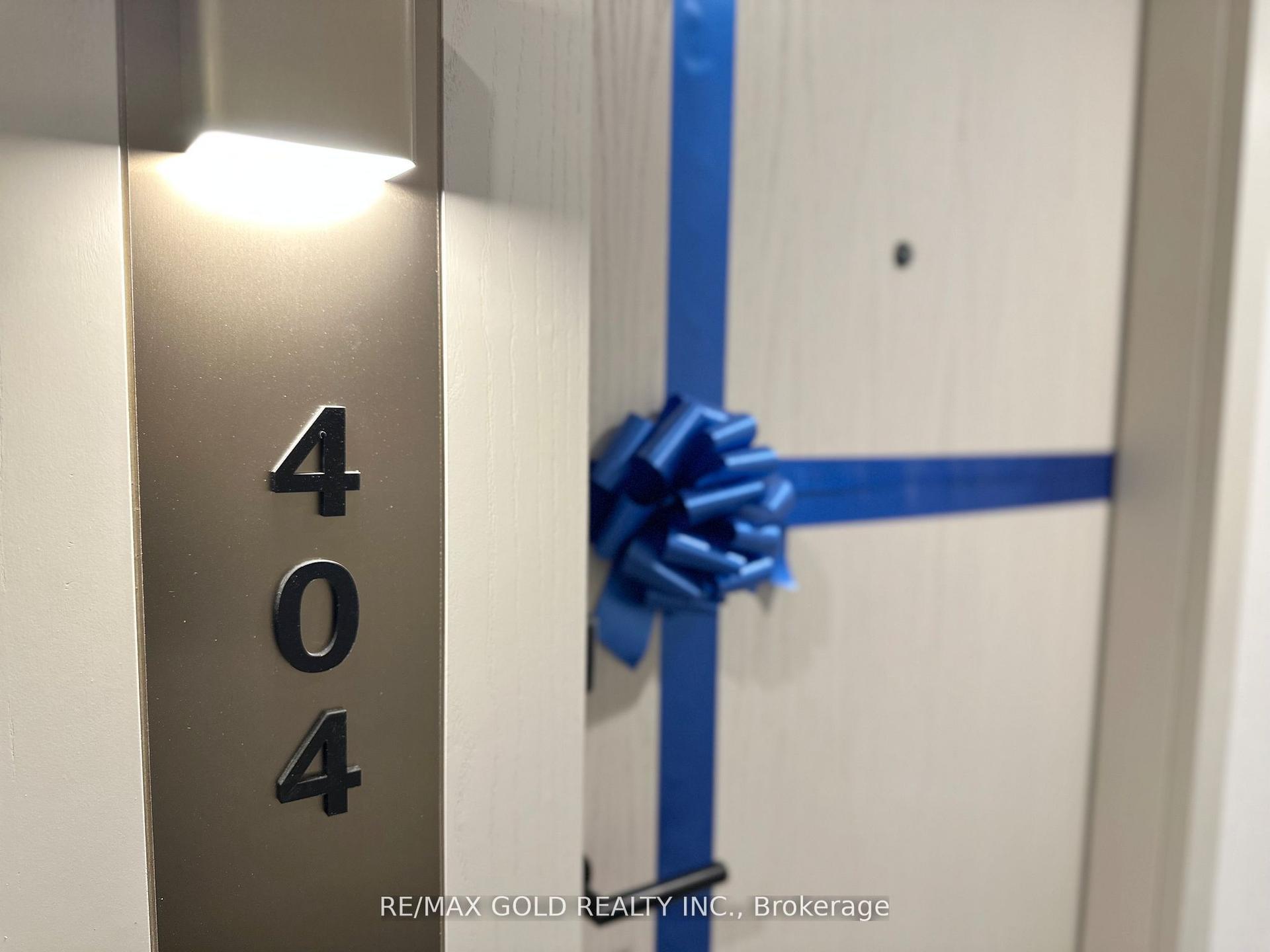 3006 William Cutmore Boulevard 404 #404 — photo 1