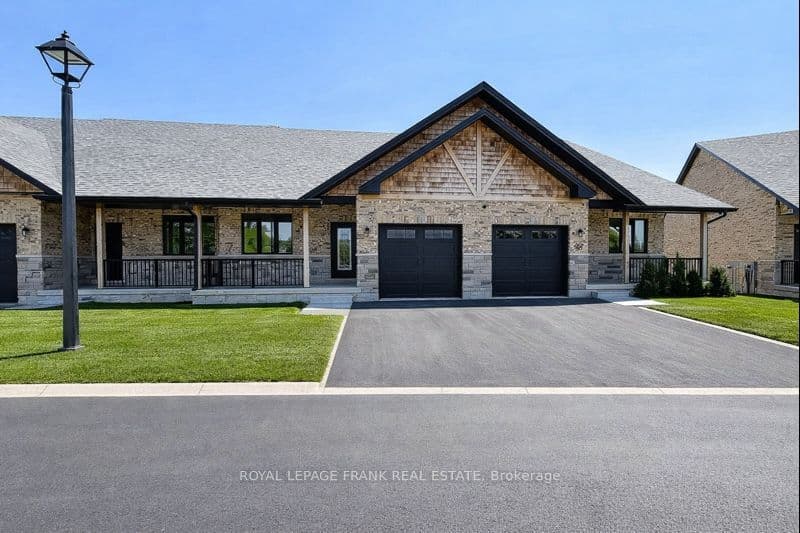 34 Pond Street — photo 1