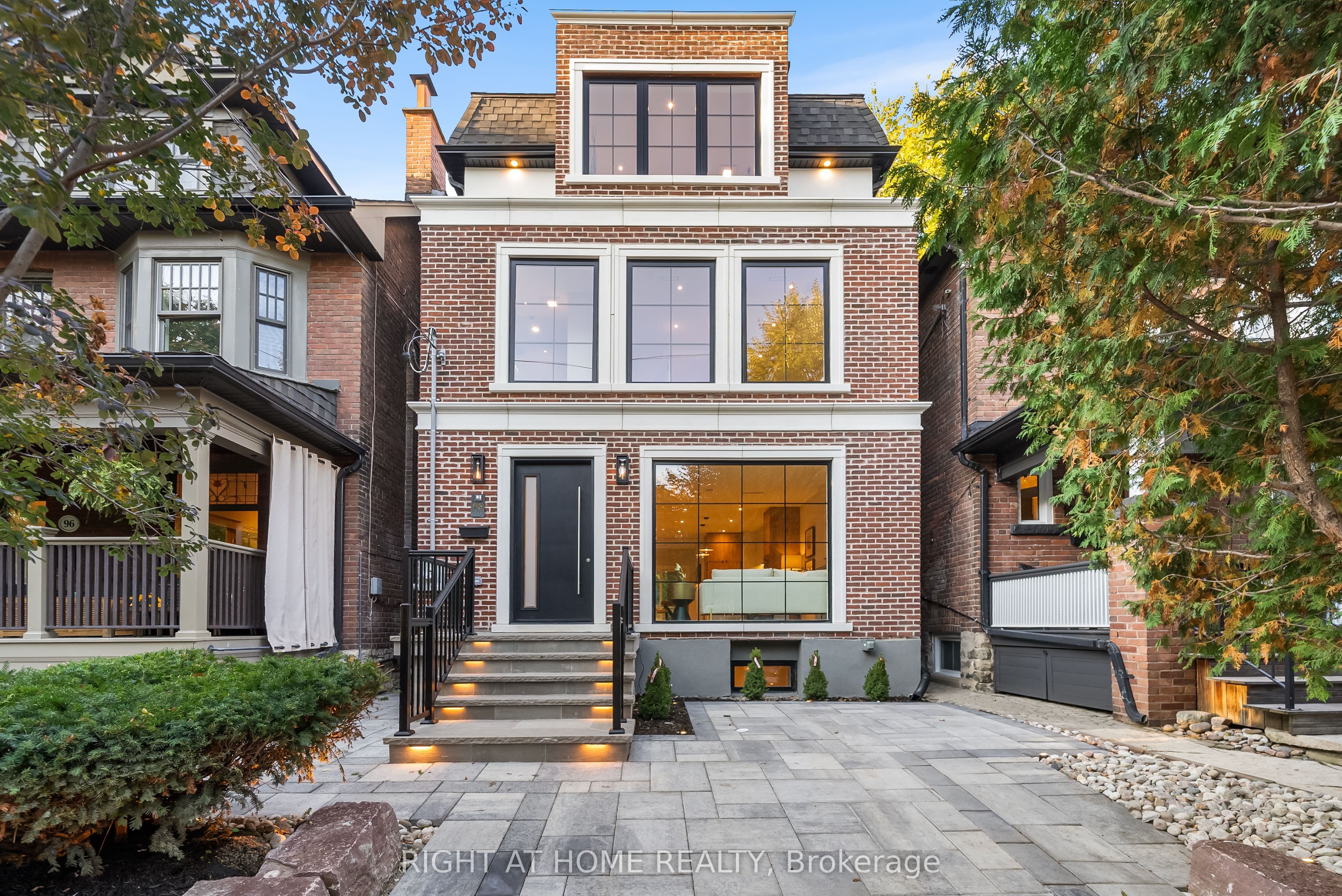 98 Dixon Avenue — photo 1