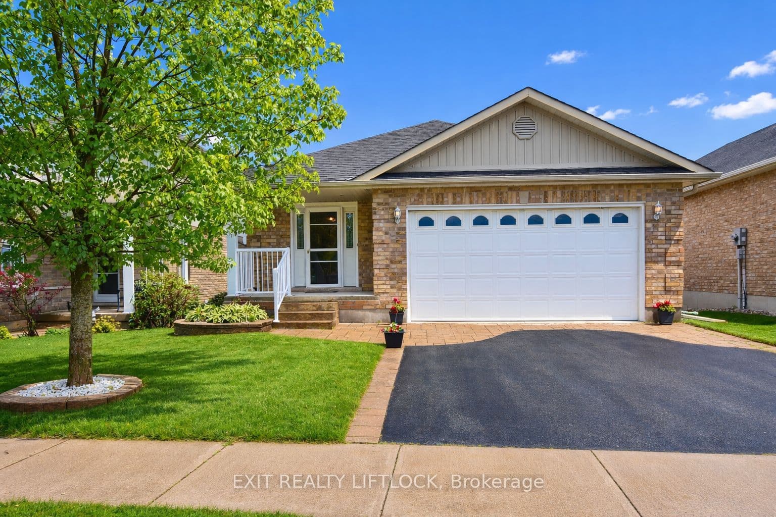 1724 Glenforest Boulevard — photo 1