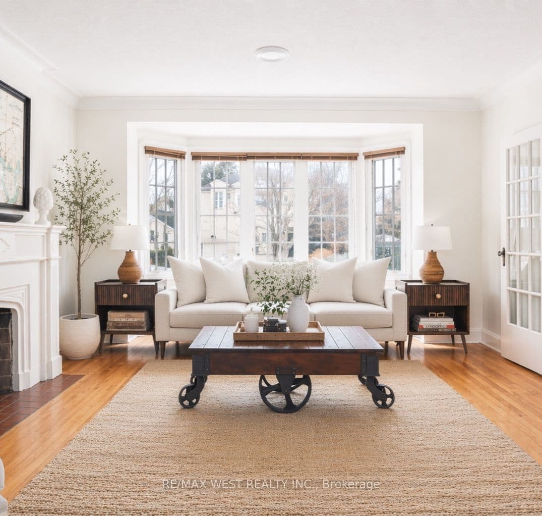 3 Glenroy Avenue — photo 1