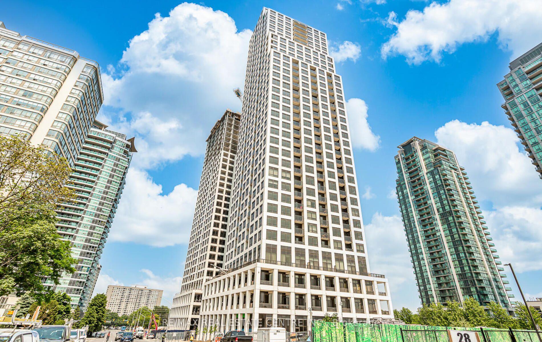 36 Elm Drive W 1610 #1610 — photo 1