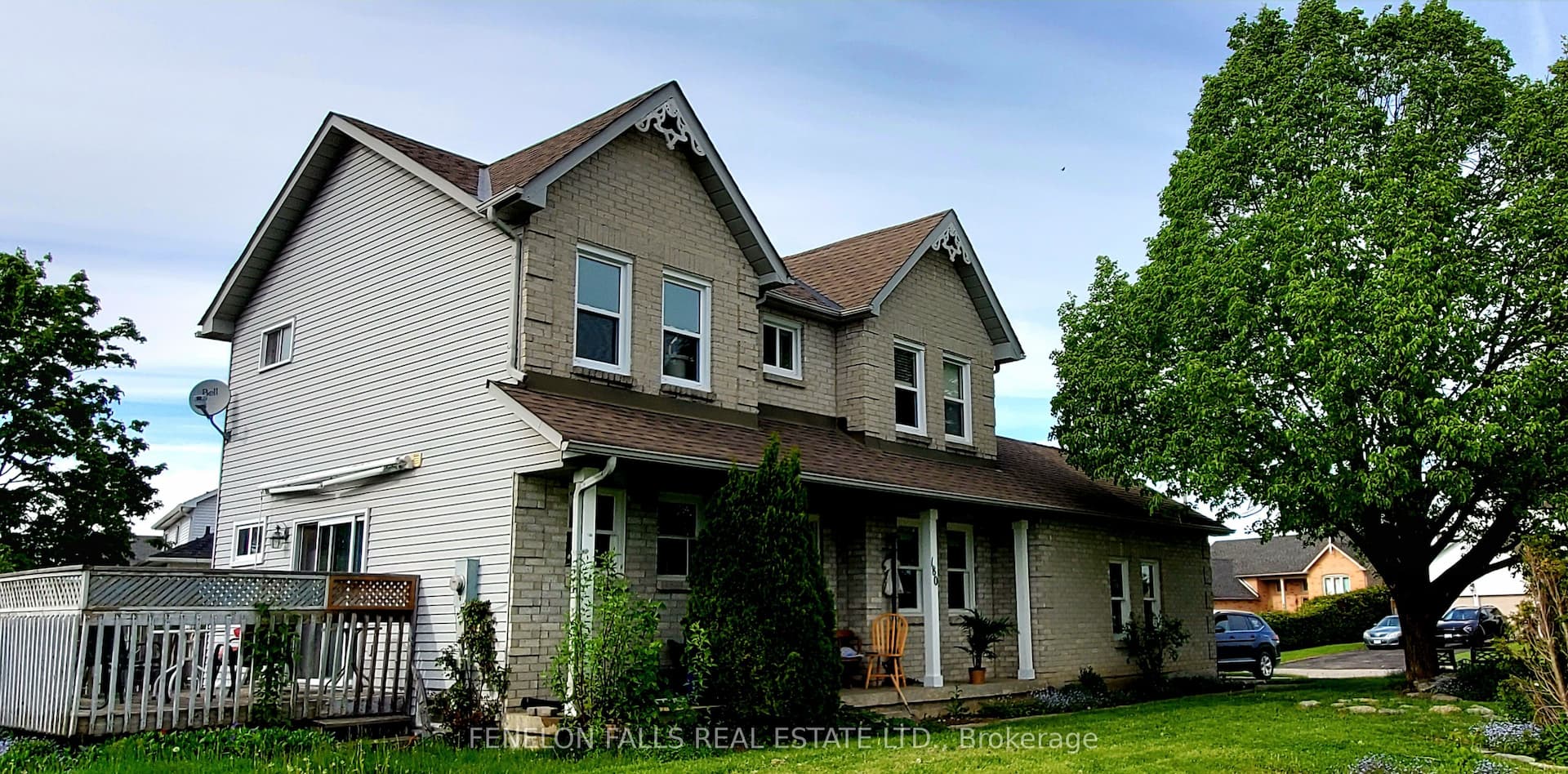 180 Orchard Park Road — photo 1