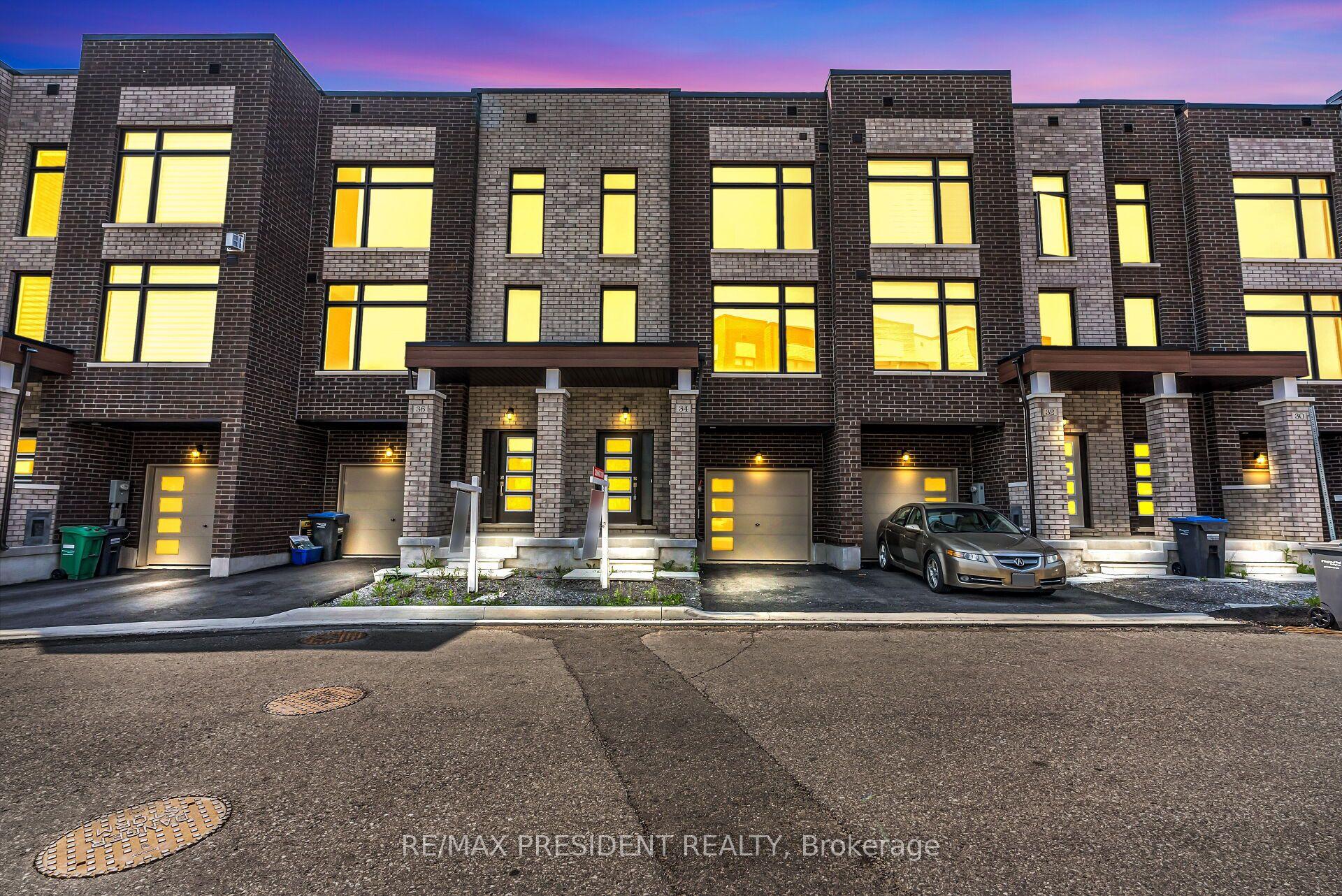 34 Queenpost Drive E — photo 1